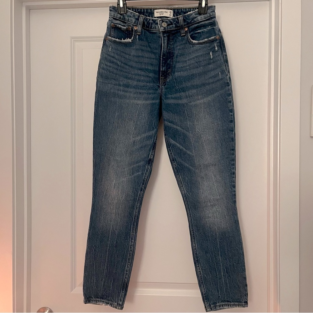 Abercrombie & Fitch
The Skinny High Rise, Curve Love